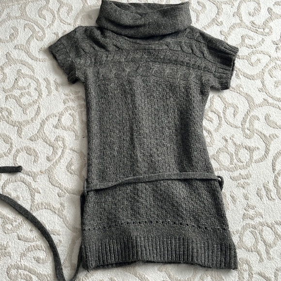 Wool tunic - Picture 1 of 2